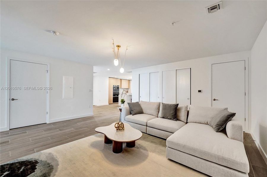 Furnished interior view inside a new home in , Pompano Beach (Image 63).