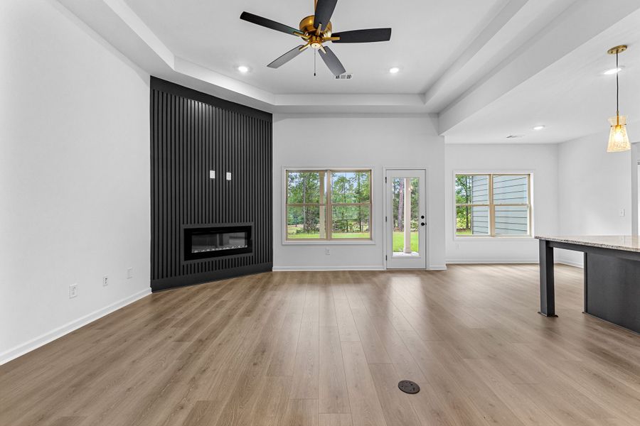 Spacious, unfurnished interior of a new home in Golfview, Thomaston (Image 19).