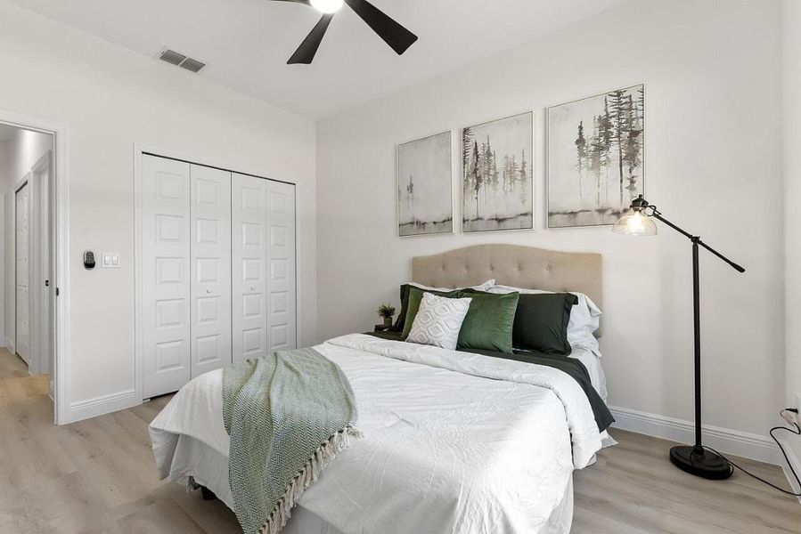 8846-97th-Ct-HigMedia-039-1280