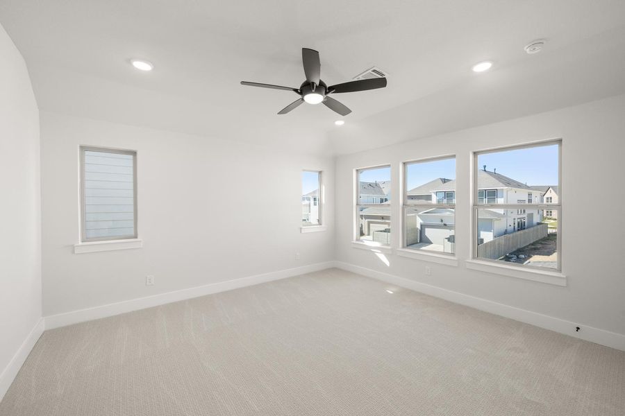 Spacious, unfurnished interior of a new home in Terrace Collection at Harvest, Argyle (Image 23).