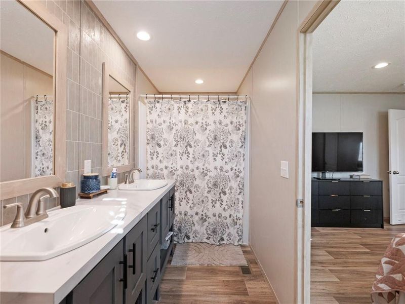 Furnished interior view inside a new home in , Danielsville (Image 9).
