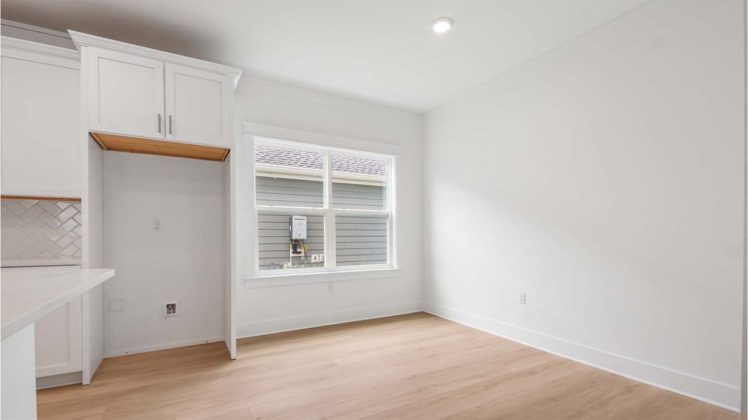 Spacious, unfurnished interior of a new home in Breakfast Point East Phase I, Panama City Beach (Image 18). Spacious, unfurnished interior of a new home in Breakfast Point East Phase I, Panama City Beach (Image 18).