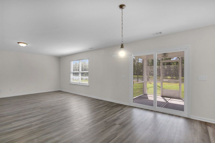 Spacious, unfurnished interior of a new home in Hayden Pointe, St. Marys (Image 15). Spacious, unfurnished interior of a new home in Hayden Pointe, St. Marys (Image 15).