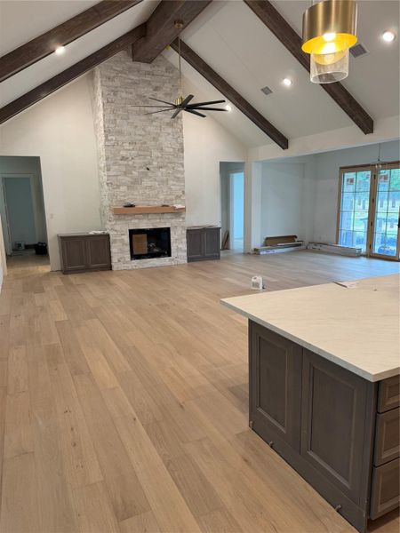 Image 4 of a home in .
