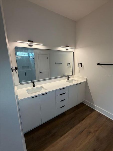 Furnished interior view inside a new home in , Beverly Hills (Image 9).