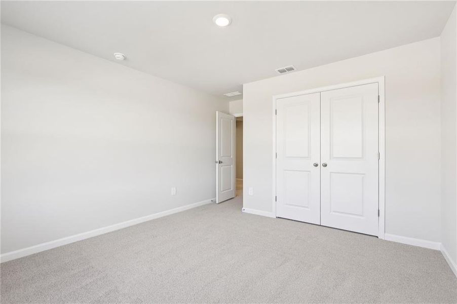 Spacious, unfurnished interior of a new home in Preserve at Mountain Creek, Pendergrass (Image 34).