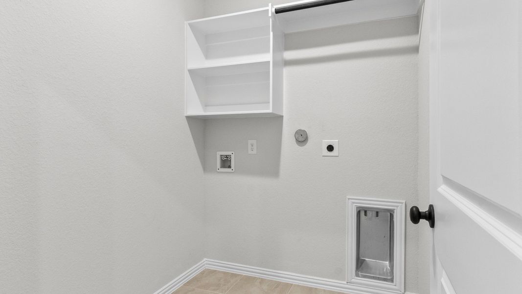 Representative furnished interior of a home built from the Aruba by Brightland Homes in Bridgeland Creekland Village, Cypress (Image 16).