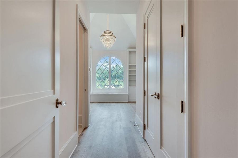 Spacious, unfurnished interior of a new home in , Alpharetta (Image 80).