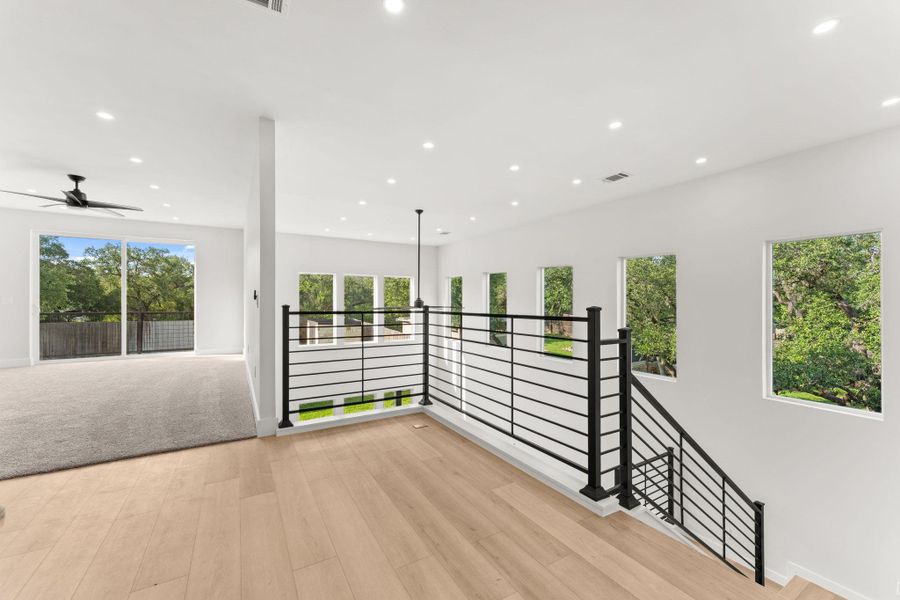 Spacious, unfurnished interior of a new home in , Leander (Image 23).