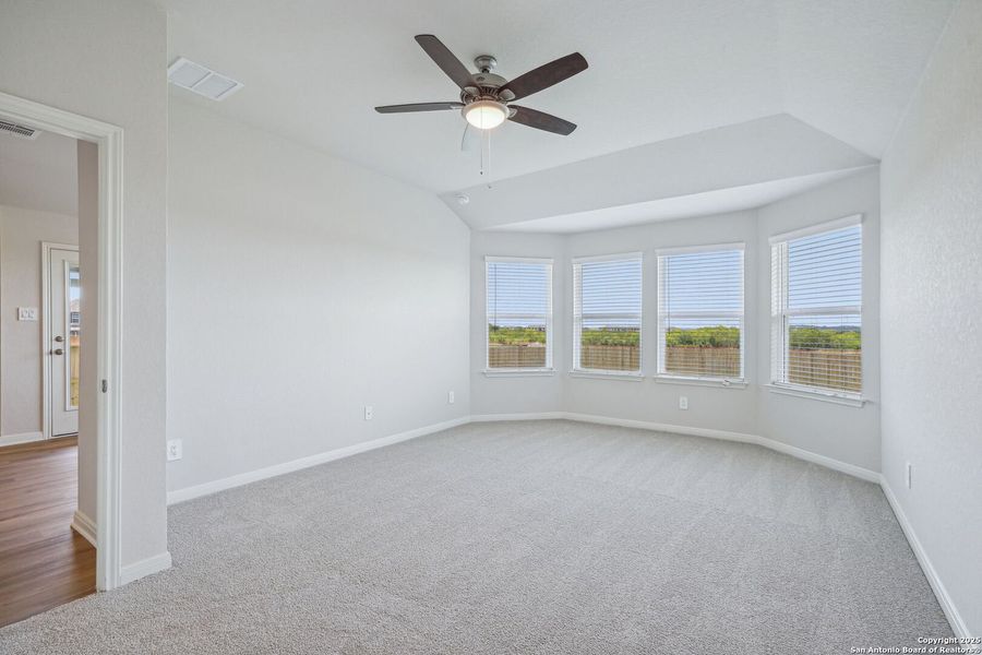 Spacious, unfurnished interior of a new home in Scenic Crest - Premier Series, Boerne (Image 16). Spacious, unfurnished interior of a new home in Scenic Crest - Premier Series, Boerne (Image 16).