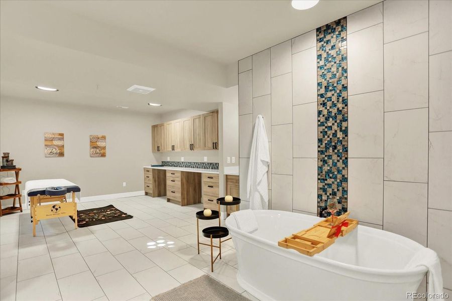 Furnished interior view inside a new home in , Colorado Springs (Image 10).