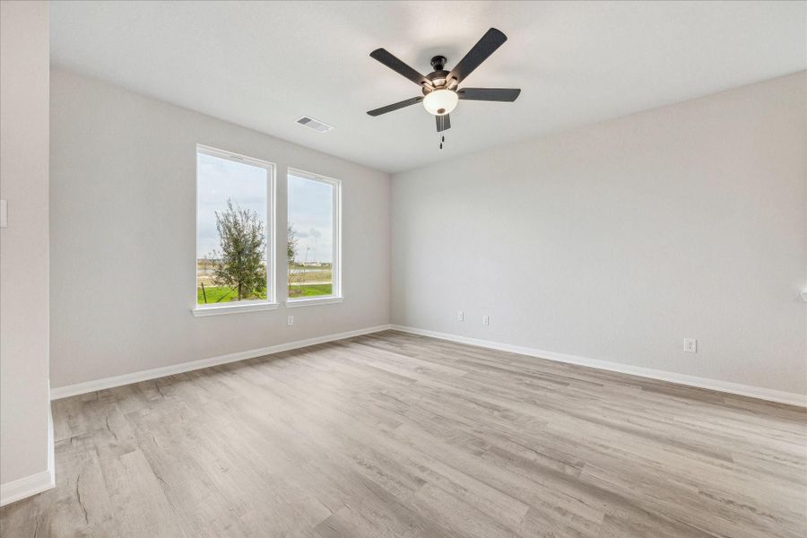 Spacious, unfurnished interior of a new home in Elyson, Katy (Image 17). Spacious, unfurnished interior of a new home in Elyson, Katy (Image 17).