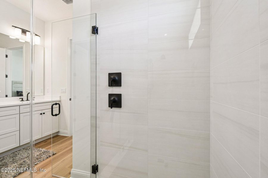 Furnished interior view inside a new home in Seabrook Village II, Ponte Vedra (Image 16). Furnished interior view inside a new home in Seabrook Village II, Ponte Vedra (Image 16).