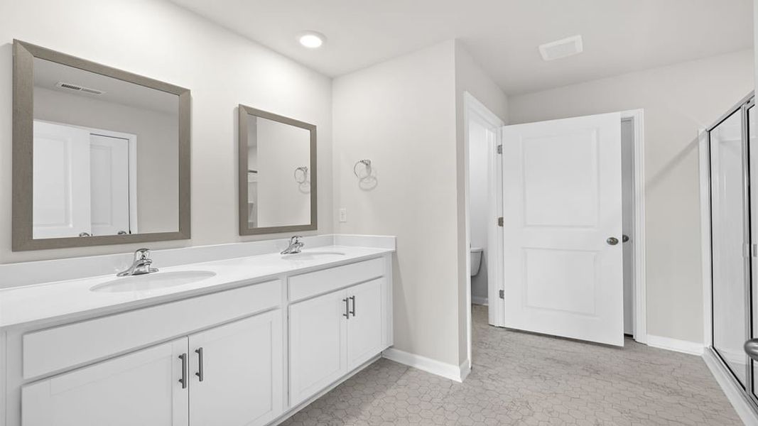 Furnished interior view inside a new home in Cascade Point, Seneca (Image 13).