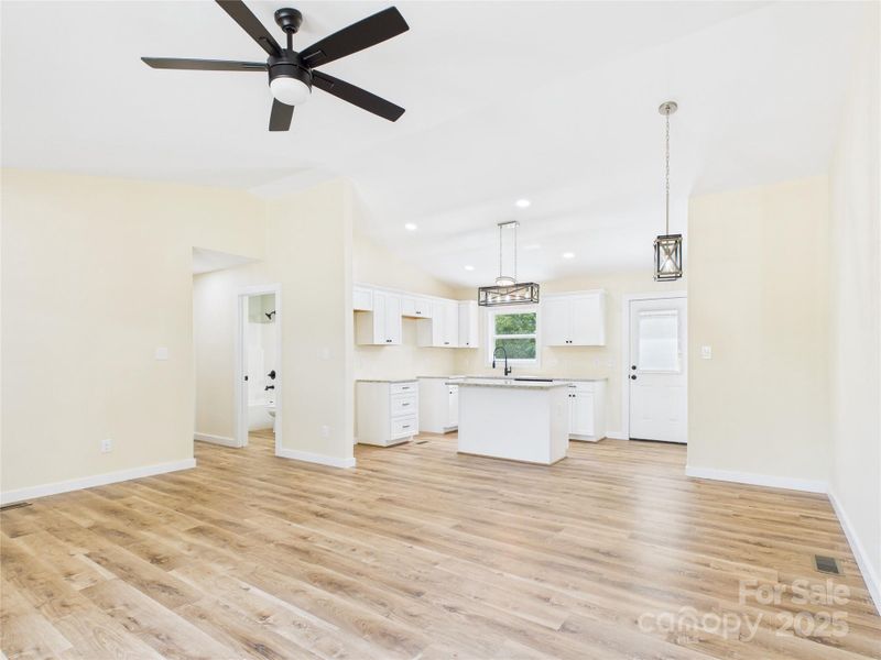 Image 28 of a home in . Image 28 of a home in .