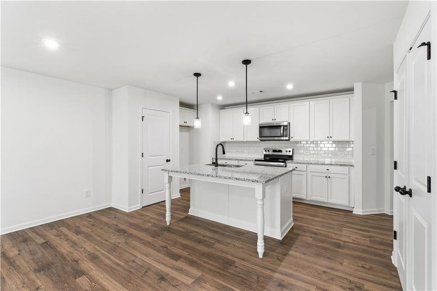Furnished interior view inside a new home in Silver Leaf, Dawsonville (Image 7).