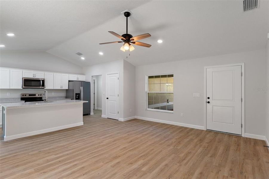 Image 43 of a home in . Image 43 of a home in .