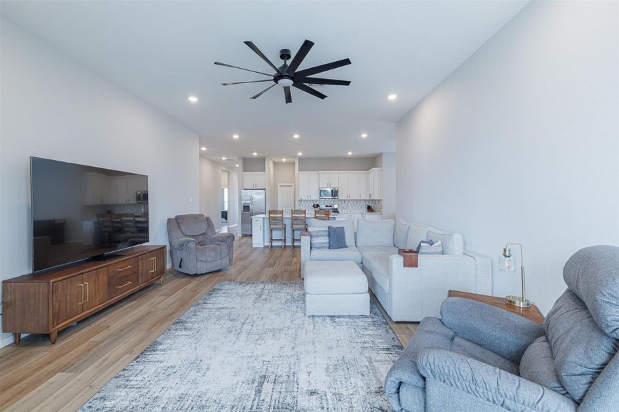 Furnished interior view inside a new home in Lago Mar, Texas City (Image 16).