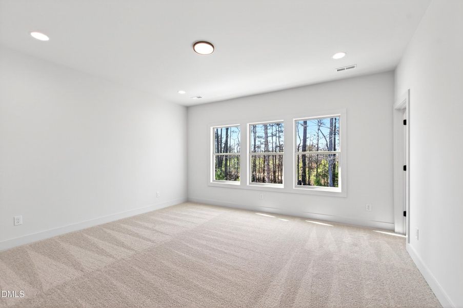 982 Helix (32) 982 Helix (32)