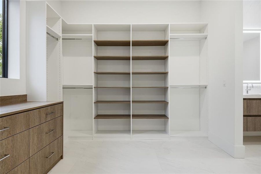 Furnished interior view inside a new home in , Tampa (Image 32).