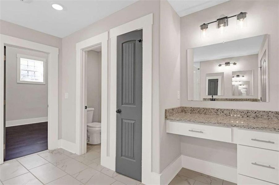 Furnished interior view inside a new home in , Conyers (Image 7).