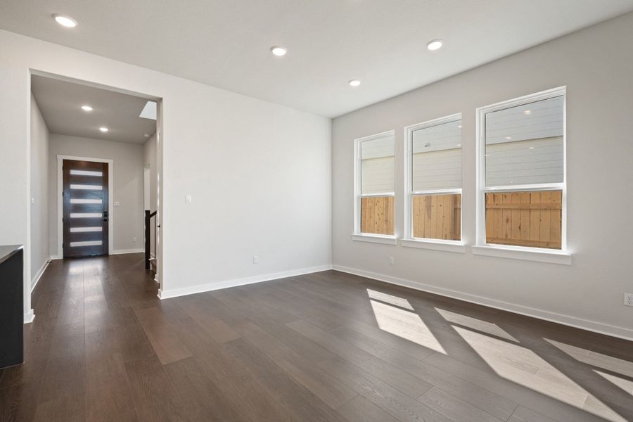 Spacious, unfurnished interior of a new home in Park Central, Georgetown (Image 29).