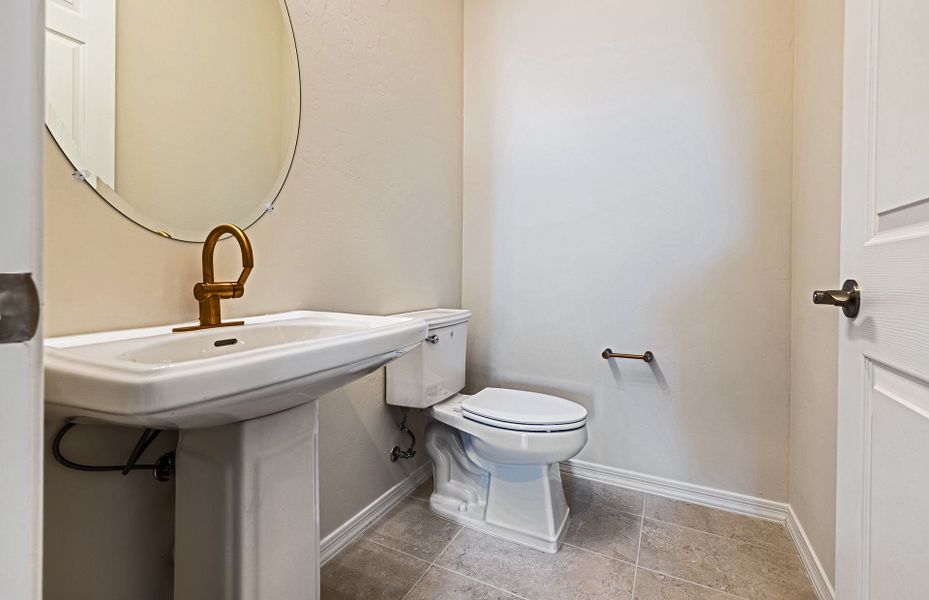 Furnished interior view inside a new home in Vistoso Canyon Estates, Oro Valley (Image 10).