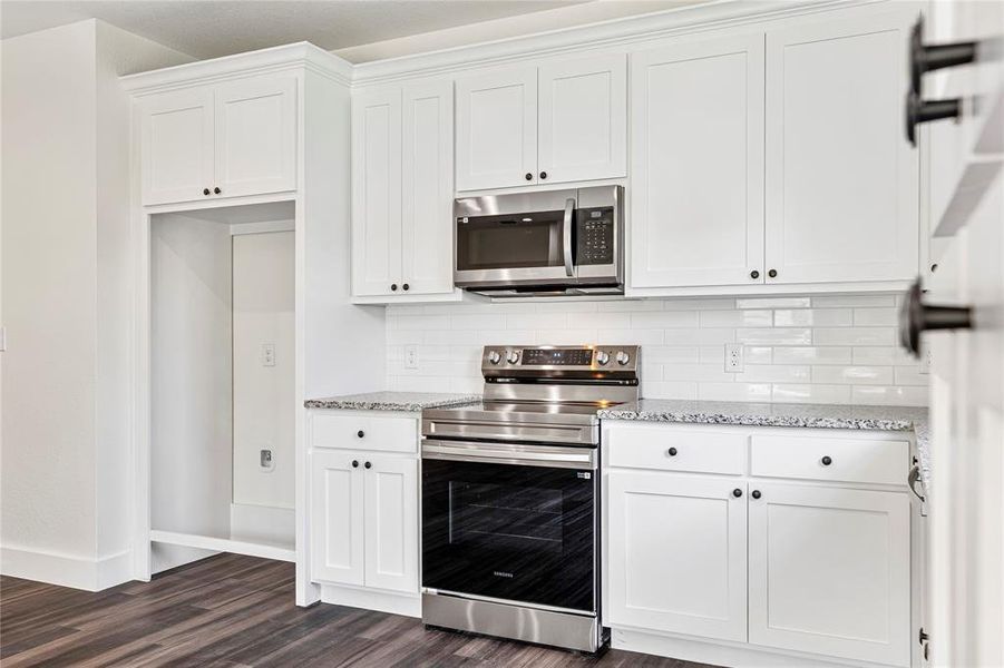 Furnished interior view inside a new home in , Whitesboro (Image 7). Furnished interior view inside a new home in , Whitesboro (Image 7).