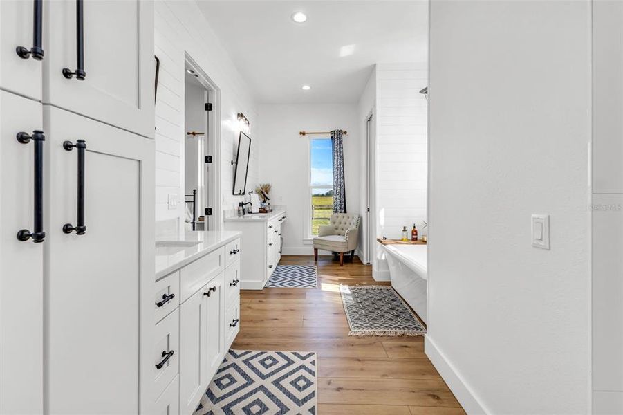 Image 77 of a home in .