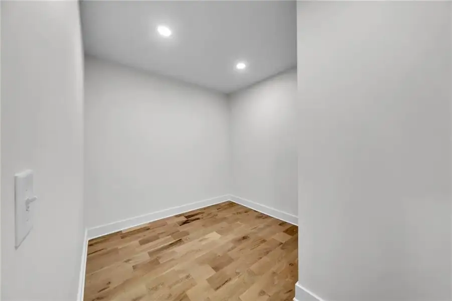 Spacious, unfurnished interior of a new home in , College Park (Image 45).