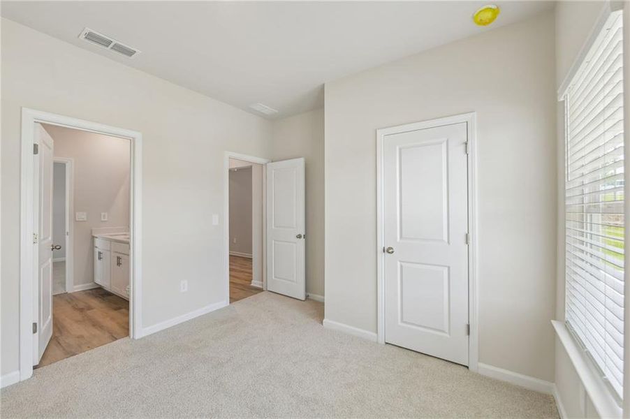 Spacious, unfurnished interior of a new home in Preserve at Mountain Creek, Pendergrass (Image 22). Spacious, unfurnished interior of a new home in Preserve at Mountain Creek, Pendergrass (Image 22).