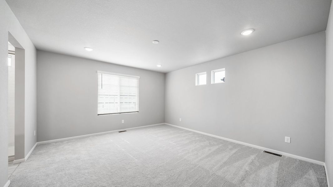 Spacious, unfurnished interior of a new home in Reunion, Commerce City (Image 24). Spacious, unfurnished interior of a new home in Reunion, Commerce City (Image 24).