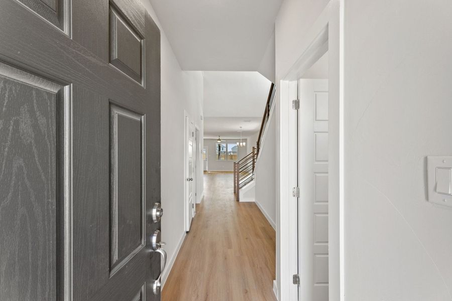 Representative furnished interior of a home built from the Hondo by Hakes Brothers in Highland Ridge, New Braunfels (Image 6). Representative furnished interior of a home built from the Hondo by Hakes Brothers in Highland Ridge, New Braunfels (Image 6).