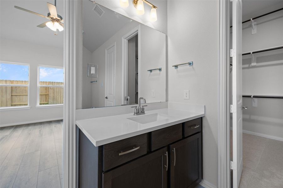 Furnished interior view inside a new home in River Ranch, Dayton (Image 17). Furnished interior view inside a new home in River Ranch, Dayton (Image 17).