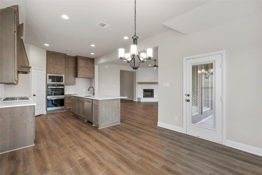 Furnished interior view inside a new home in Sunwest Village - Phase 10, McGregor (Image 12).