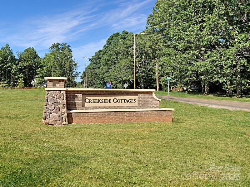 Entry Mounument Entry Mounument