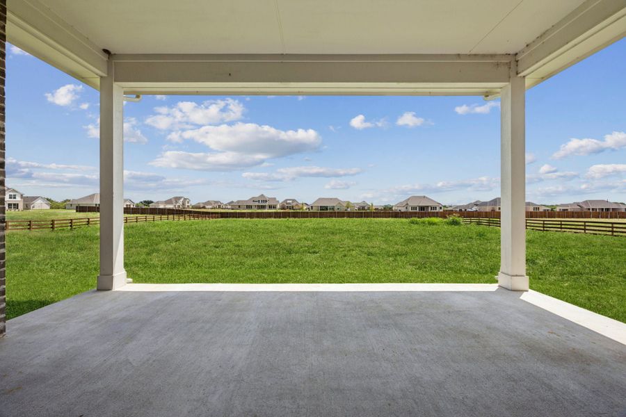 Representative exterior details of a home built from the Belmont by Centre Living Homes in Ellis Ranch Estates, Waxahachie (Image 3).
