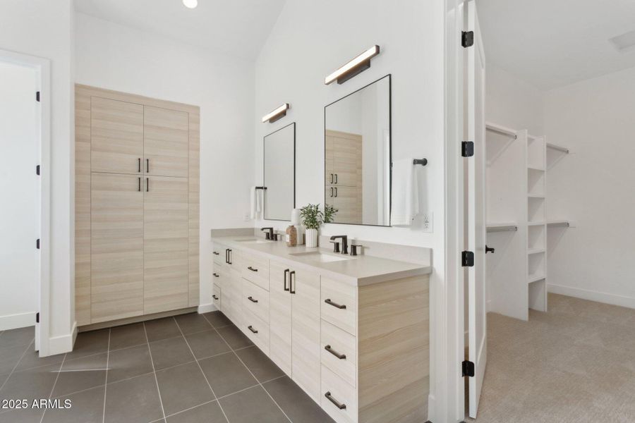 21-web-or-mls-6329-n-10th-dr 21-web-or-mls-6329-n-10th-dr