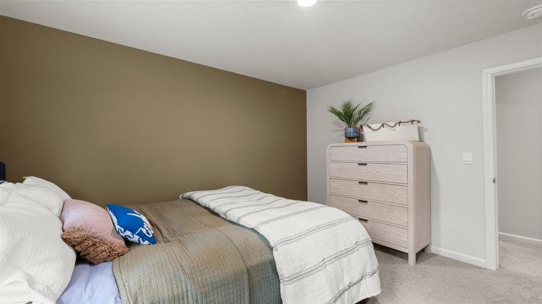 Furnished interior view inside a new home in Falcon Landing, Gainesville (Image 9).