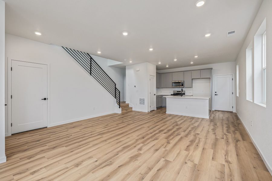 Image 39 of a home in Painted Prairie.