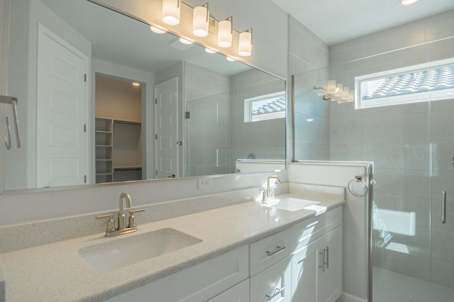 Furnished interior view inside a new home in Paseo Del Este, El Paso (Image 11).