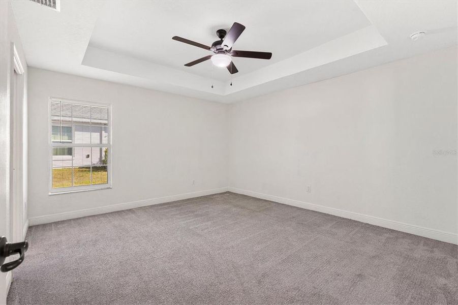 Spacious, unfurnished interior of a new home in , Summerfield (Image 17).