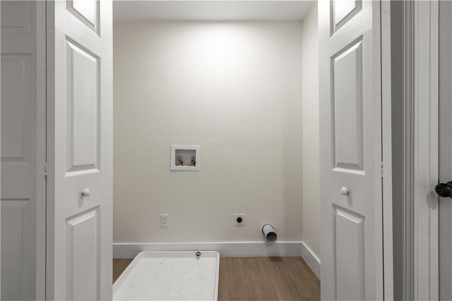 Spacious, unfurnished interior of a new home in , Scottdale (Image 47).