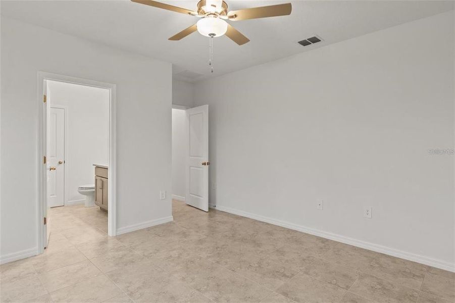 Spacious, unfurnished interior of a new home in , Lehigh Acres (Image 18). Spacious, unfurnished interior of a new home in , Lehigh Acres (Image 18).