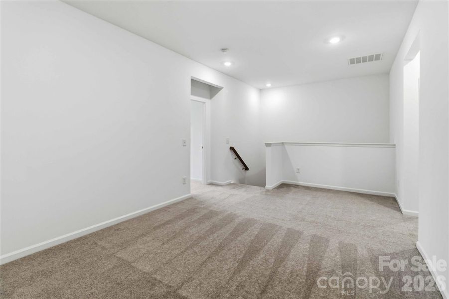 Spacious, unfurnished interior of a new home in Ridge at Sugar Creek, Indian Land (Image 28). Spacious, unfurnished interior of a new home in Ridge at Sugar Creek, Indian Land (Image 28).