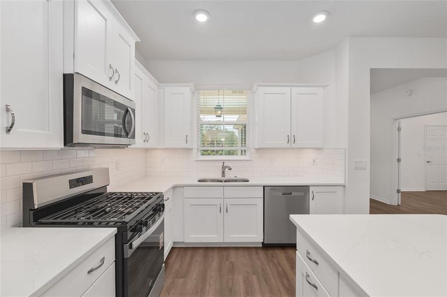 Furnished interior view inside a new home in , Ocala (Image 5).