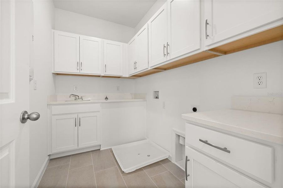 Furnished interior view inside a new home in Serenade at Ovation, Winter Garden (Image 17). Furnished interior view inside a new home in Serenade at Ovation, Winter Garden (Image 17).