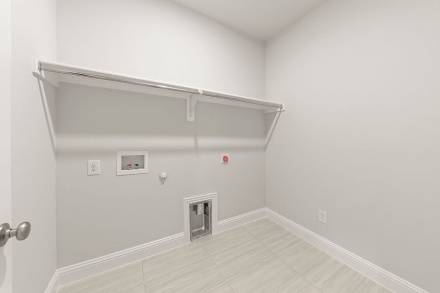 Spacious, unfurnished interior of a new home in Walden Pond, Forney (Image 28). Spacious, unfurnished interior of a new home in Walden Pond, Forney (Image 28).