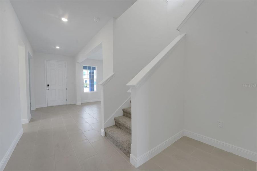 Spacious, unfurnished interior of a new home in Seaire, Parrish (Image 16). Spacious, unfurnished interior of a new home in Seaire, Parrish (Image 16).