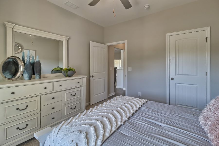 Representative furnished interior of a home built from the Wisteria II by Great Southern Homes in Briarfield, Conway (Image 20).
